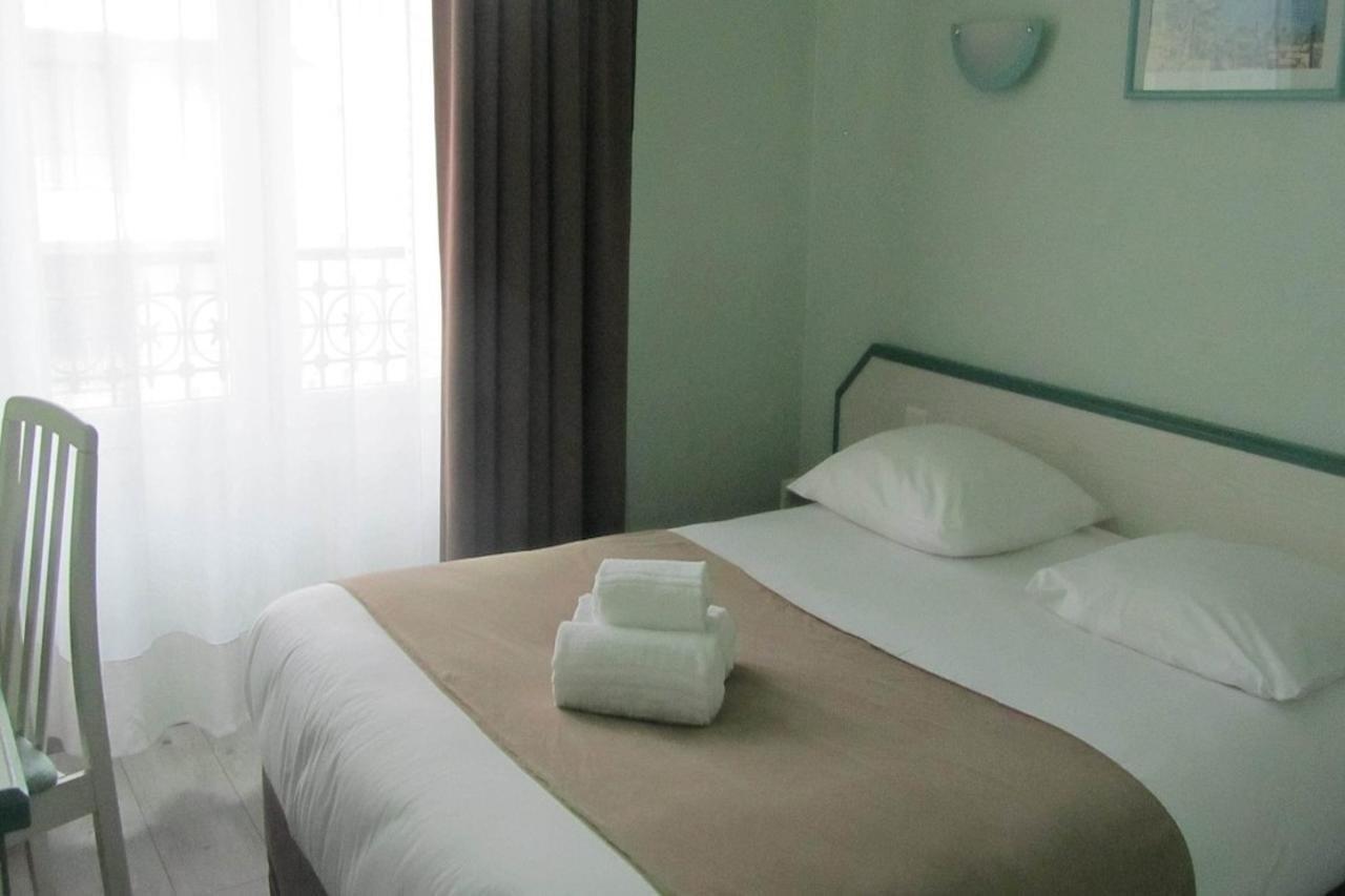 Hotel Suzane Angers Exterior foto